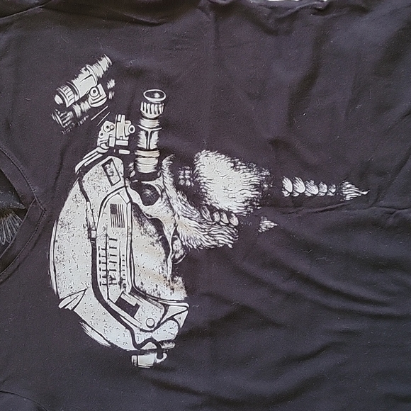 Invader Tee - Picture 5 of 6